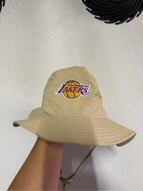 Los Angeles Lakers Khaki Bucket Hat - Team Logo